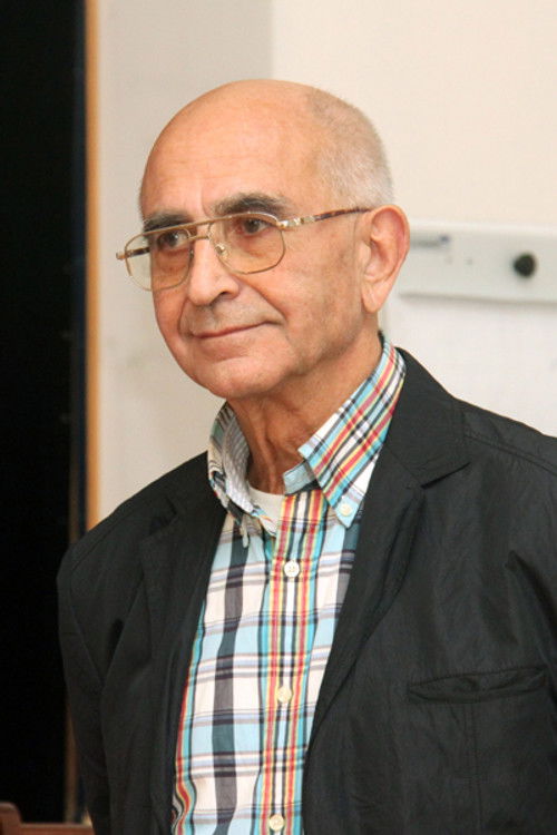 Tofik Shakhverdiyev as Self - Режиссер