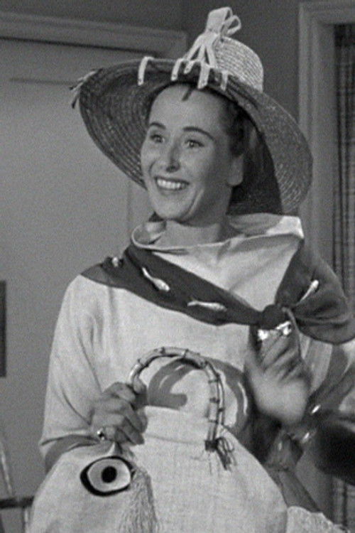 Edna Skinner as Maude Barrett (uncredited)