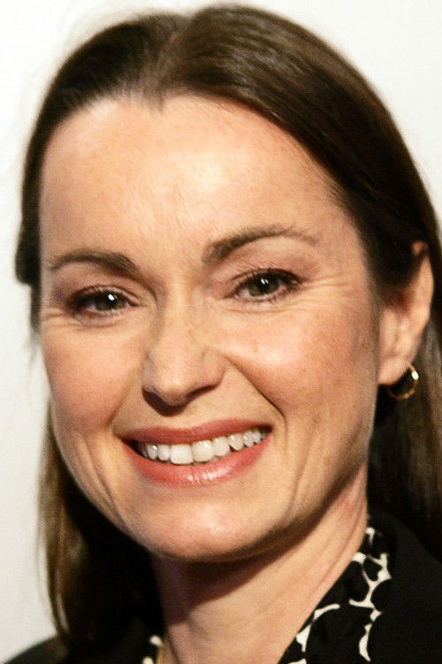 Elizabeth Norberg-Schulz as Lady Macbeth (soprano) (singing voice)