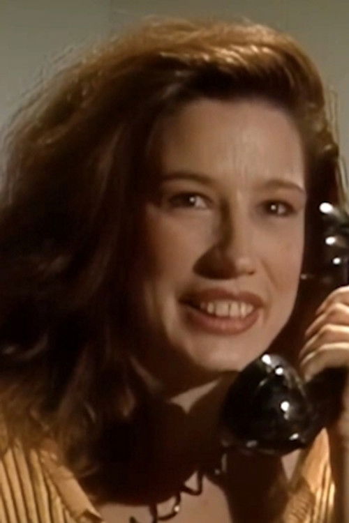 Liana Parousi as Ναταλία