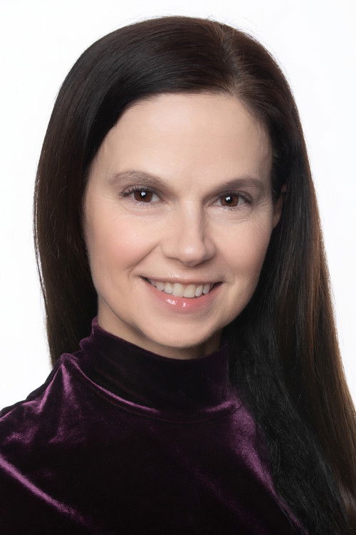 Denise Marie Whalen as The Vet