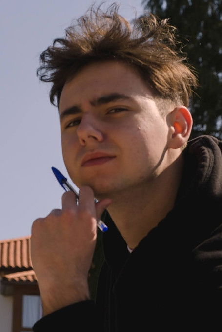 Mihajlo Tornjanski as Mihajlo Tornjanski