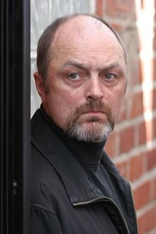 Ron Bottitta as Brianne's Dad