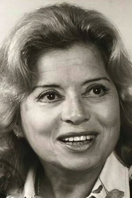 Anna Kyriakou as Paschi