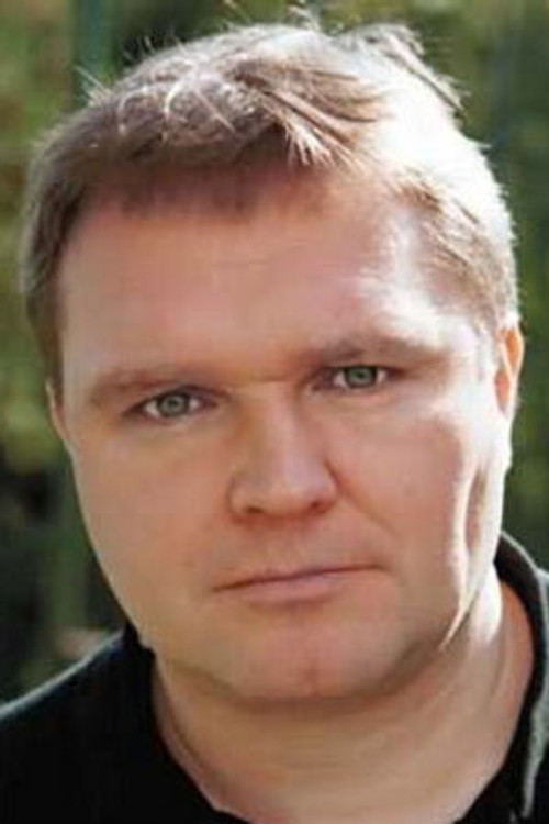 Tomasz Jarosz as Zolnierska niemiecki