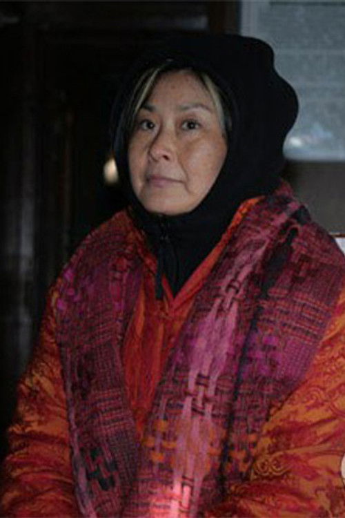 Colette Koo as P's Mother