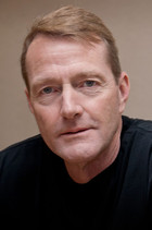 Lee Child as Self