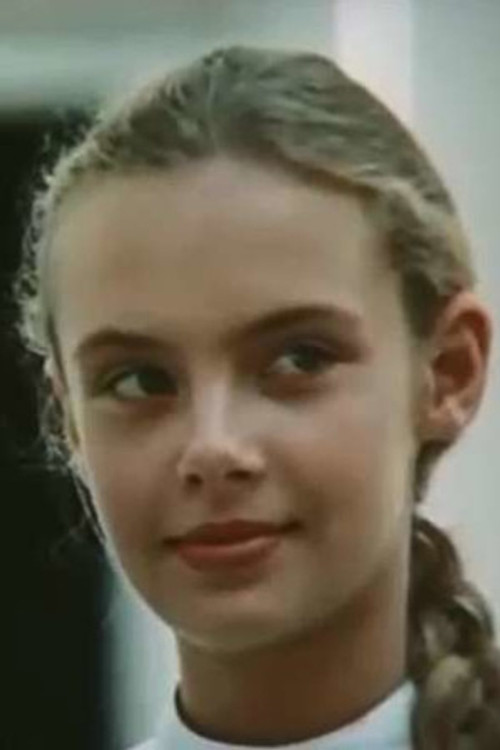 Francesca Perepletchikova as Valya Golyshkina "Ophelia"