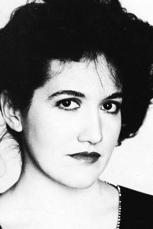 Enza Maria Aliseo as Lady Searching Telephone