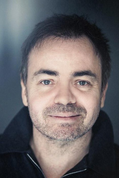 Pierre-Olivier Mornas as Inspecteur Henri