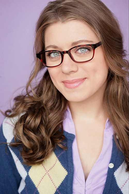 Emlee Vassilos as Darla (segment 'Foodie')