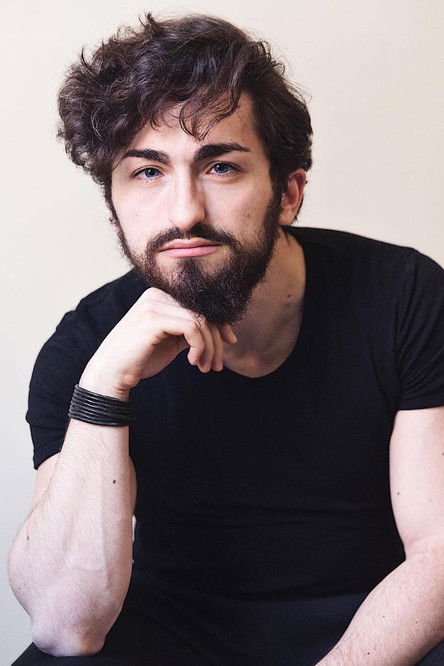 Roberto Scorza as Daniel