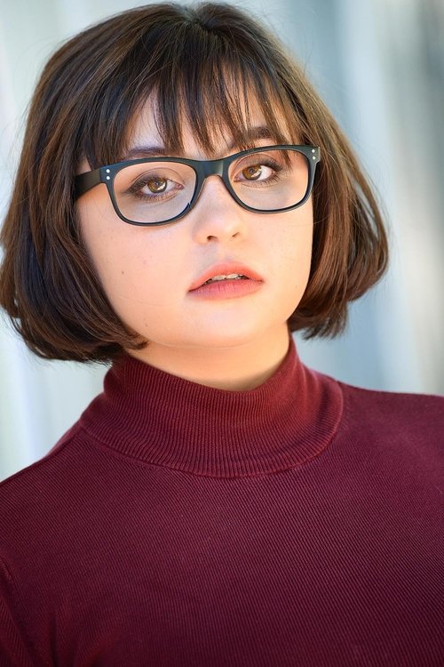 Alexandra Novelle as Snowdown (voice)