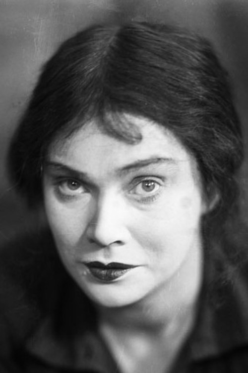 Linnéa Hillberg as Mrs. Ahrman, Jenny's Mother