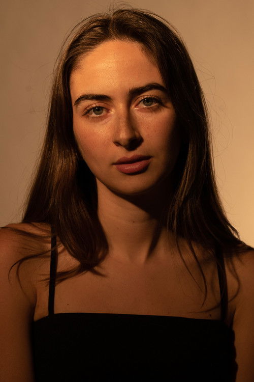 Paige Simunovich as Carla