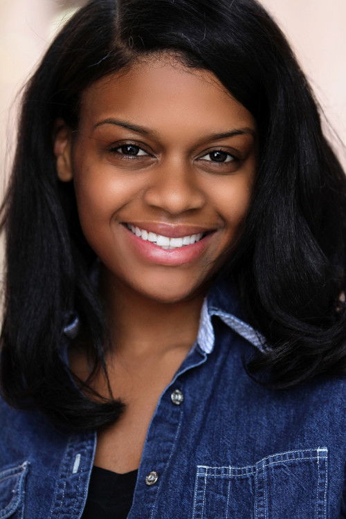Dhakirah Darrell as Phyllis