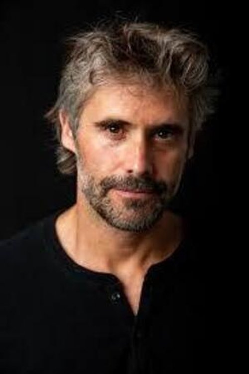 Guillermo Gil as Zacarías