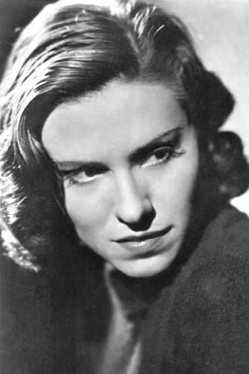 Anna Dammann as Marike