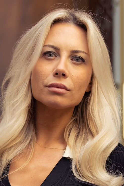 Katherine Diez as Vært