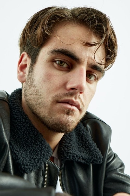 Malone Ettori as Capitaine Benoît Sarkissian