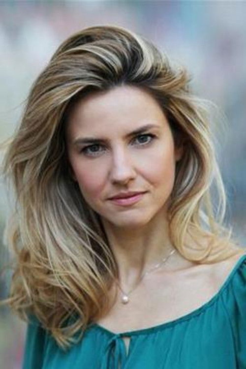 Marzia Fontana as Gabriella, moglie di Giovanni