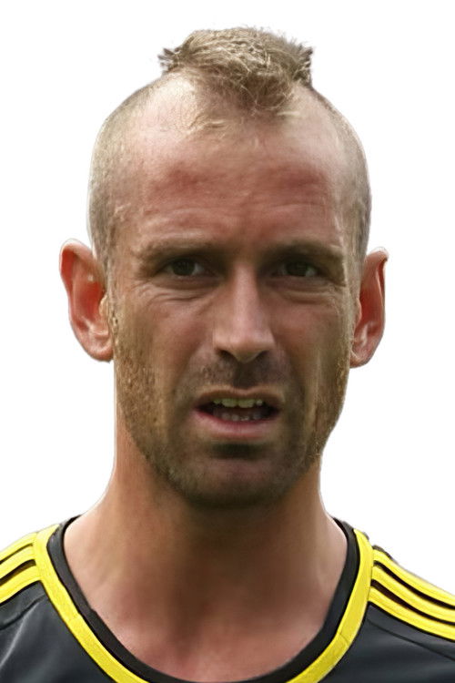 Raul Meireles as Self