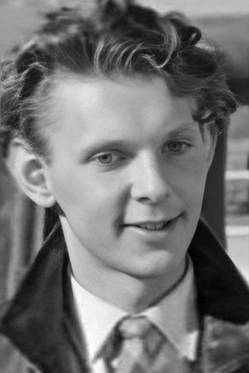 Viktor Kharitonov as Lovicek