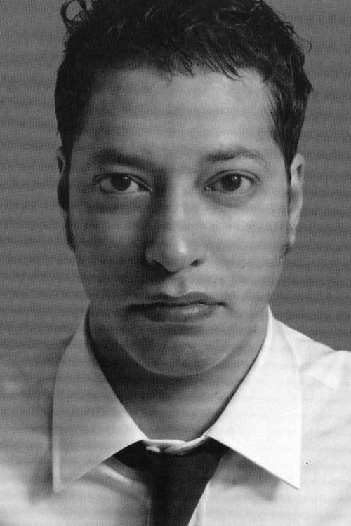 Adrian Oxaal as Guitar