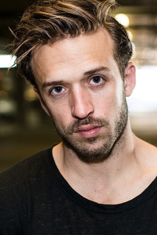 Henri Esteve as Mike