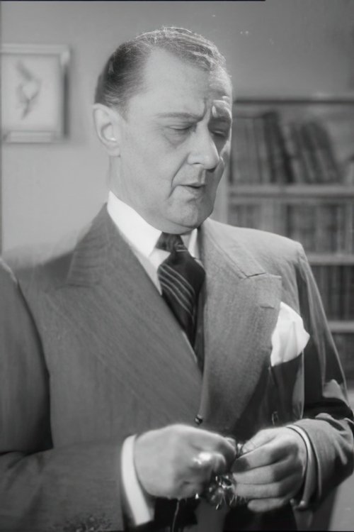 Jean Aymé as Bourgine