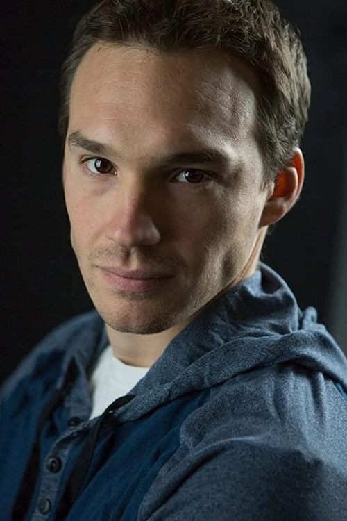 Kevin Fortin as Bank Robber