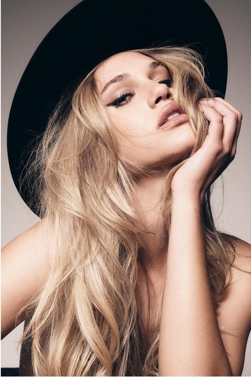 Meredith Mickelson as Nadia