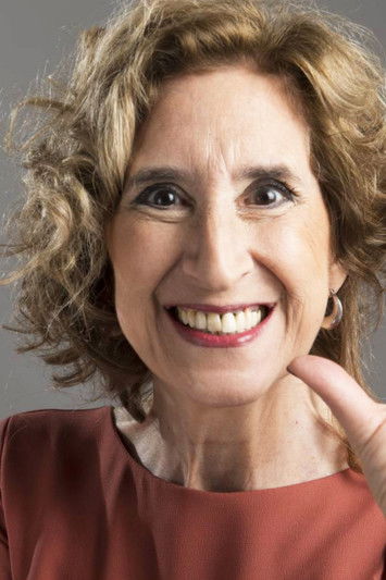 María de Cousandier as Madre de Nora