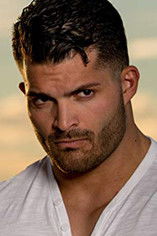 Mike Taverna as Mike Verna