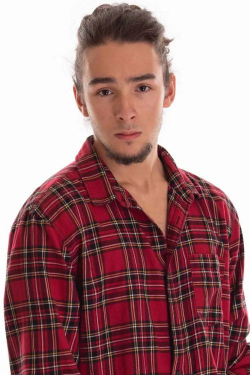 Răzvan Călin as Emil