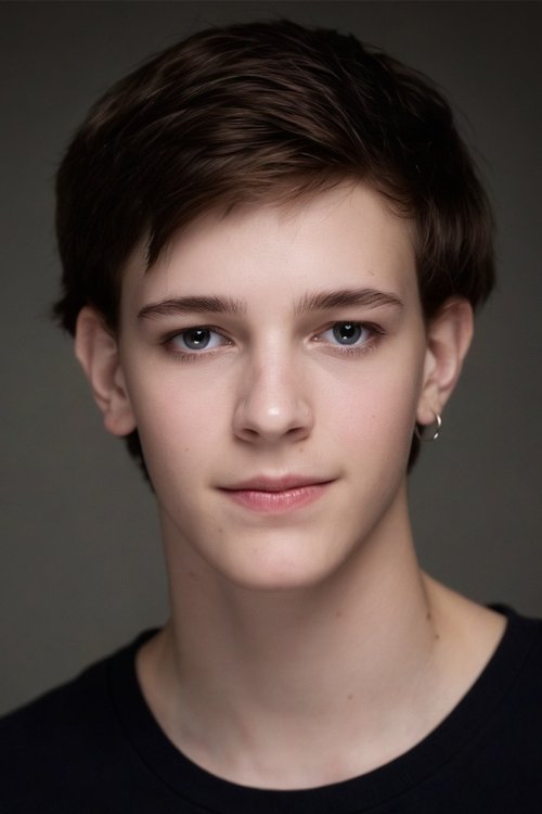 Federico Heinrich as Tino