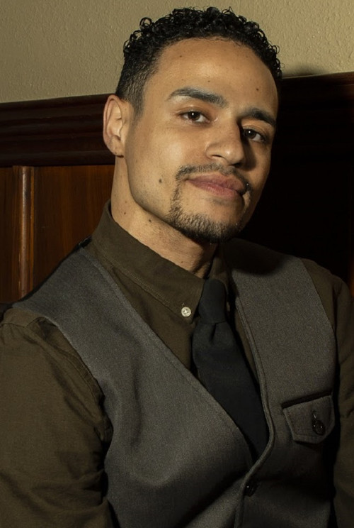 Jason Gervacio as Sindile