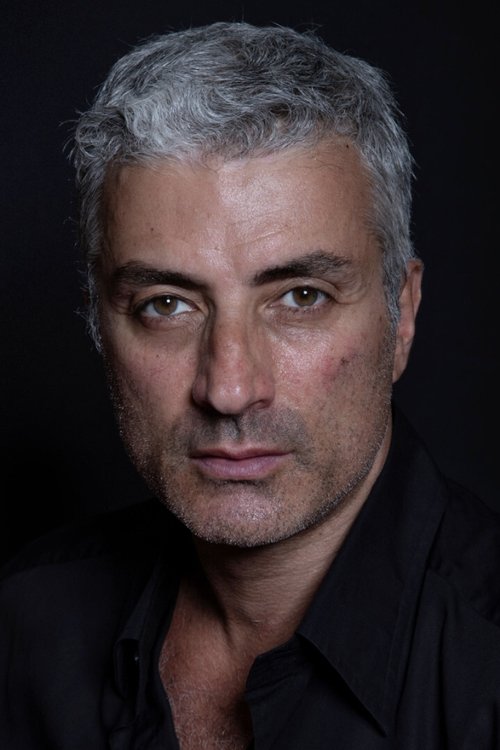 Fabrizio Brienza as Maitre D'