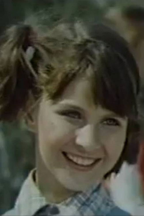 Oksana Simonova as Lyalya