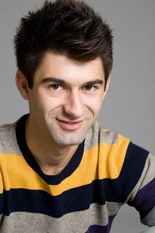 Paul Ipate as Potoceanu