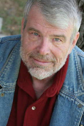 Max Thayer as Captain Banks