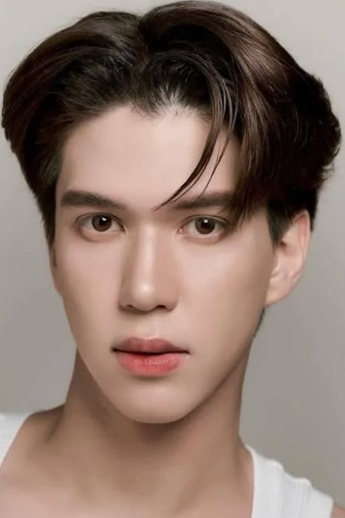 Benjamin Brasier as Phana