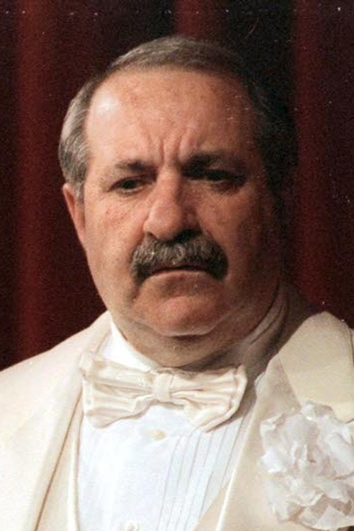 Franco Bracardi as Giuseppe
