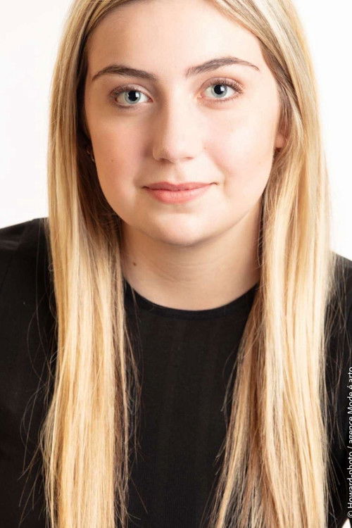 Oceane Simard as Genn