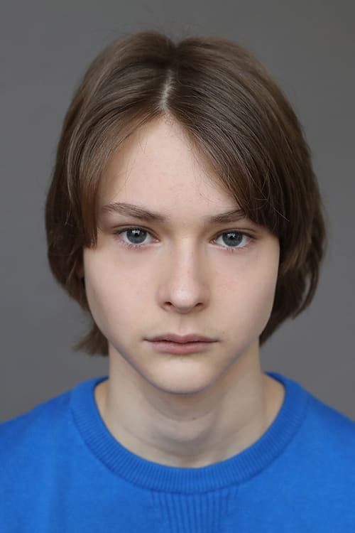 Igor Yashanin as Misha