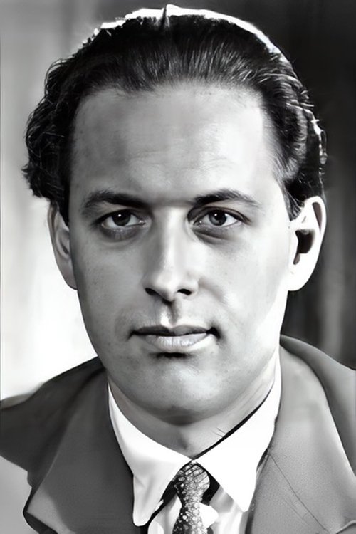 Kosta Tsonev as Apostol