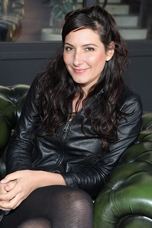 Corinne Kingsbury as Frankie