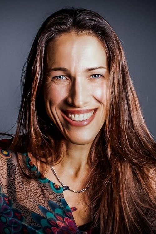 Claudia Urbschat-Mingues as 