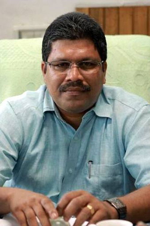 Benny Varghese as Advocate