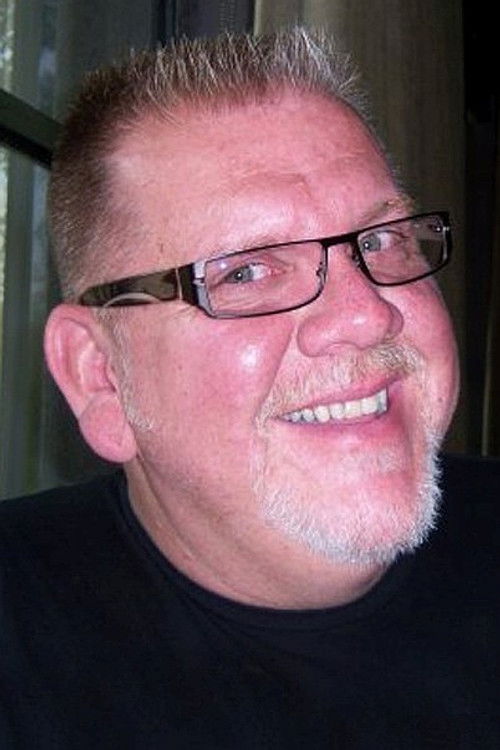 Henry White as Paul McEwen